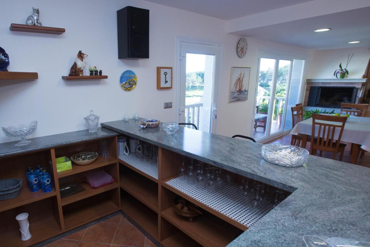 Hospedium Galitrips Vila Maruja Corme Exterior foto